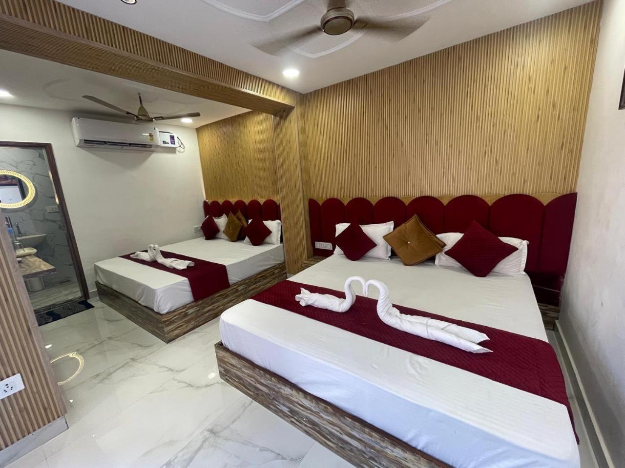 Hotel Robin Amritsar Exterior photo